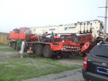 Tadano (100T)