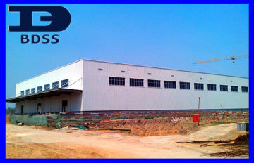 Light Weight Long Span Steel Structures High Strength With Steel Canopy