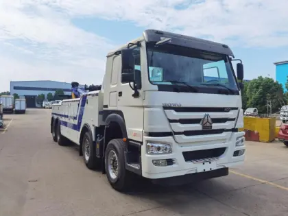 CLW Supply SINOTRUK HOWO Wrecker Truck
