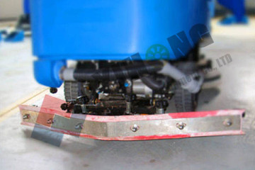 Electric Ride On Floor Scrubber YHFS-750R