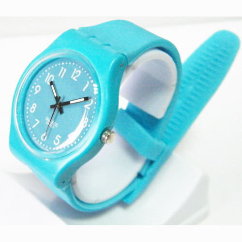 Exquisito reloj deportivo de cuarzo resistente al agua (guoxiuling)