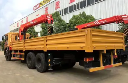 Dongfeng Truck With SANY 12Tons Loading Crane