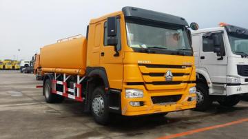 Caminhão tanque de aço inoxidável da água 4x2 litros