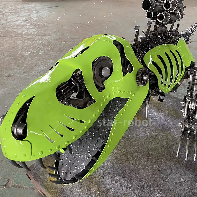 Animatronic Iron dinosaur