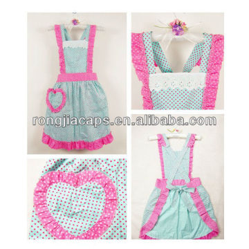 Cute Princess Style kitchen apron with heart shape pocket/Garden Apron