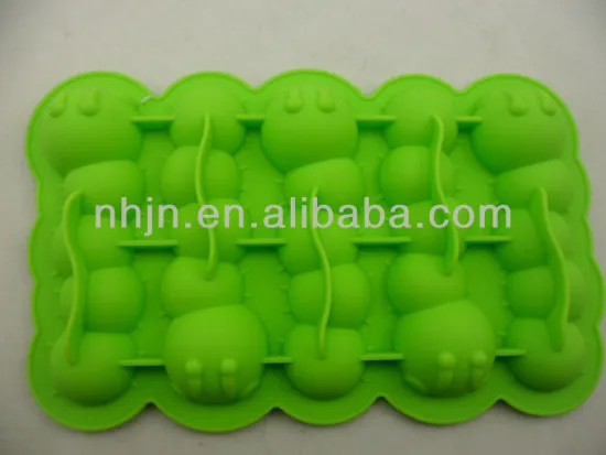 FDA&LFGB Silicone Kid's Funny&Cute Caterpillar Ice Cube Tray-Green