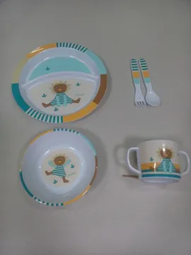 white pp children's  dinner ware set