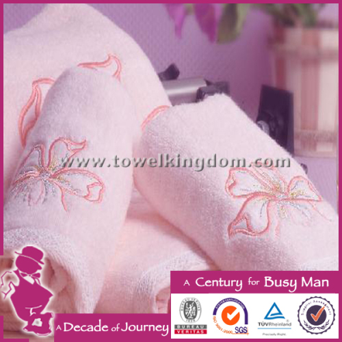 100% Cotton Embroidered Towel Set