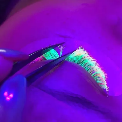 Korean Neon UV Glow in the Dark Eyelash Extensions
