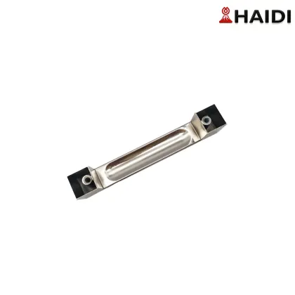 Precision Flat Bar Pull
