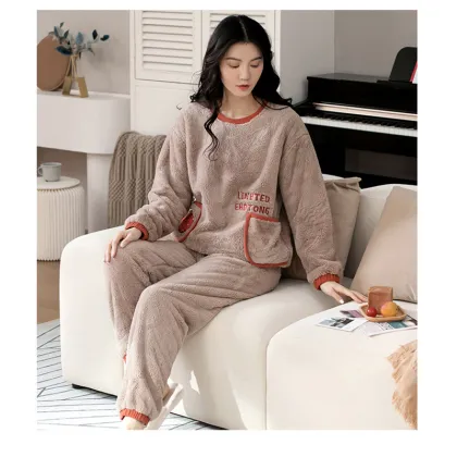 Winter flannel pajamas for ladies