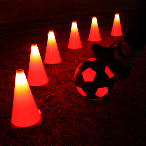 LED GLOW İki yüksek kaliteli LED futbol topu