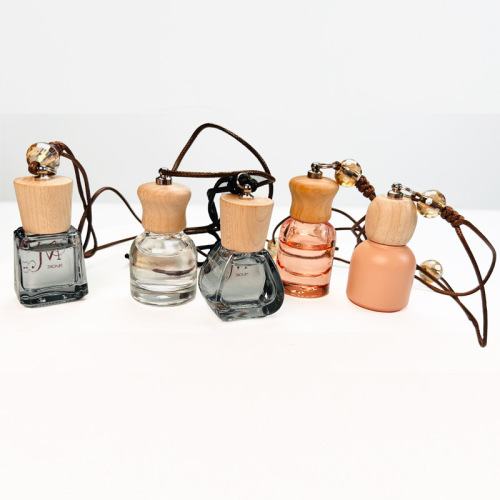 Подвесная стеклянная бутылка.