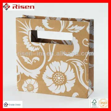 clothing shopping packaging kraft paper bag with die cut handle