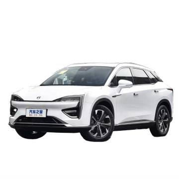 Nouveau véhicule: voiture électrique Hechuang 007 - 5 portes, 5 places avec lecteur gauche et quatre roues motrices avant