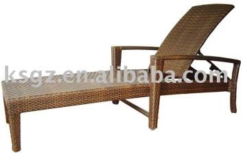 Rattan Lounger