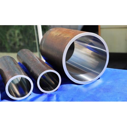 SAE 1026 tubo de acero perfeccionado sin costuras