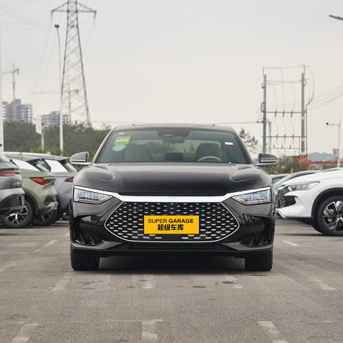 Mașină New Energy: Vehicul electric Sedan cu 4 uși și 5 locuri la promoție