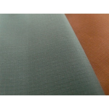 Teinture de tissu polyester Pongee 70D avec imperméable