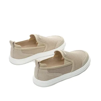 Lightweight Breathable Mesh Slip-On Men's Shoes