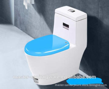 Chinese 2015 hot sale economic pp toilet seat cover red