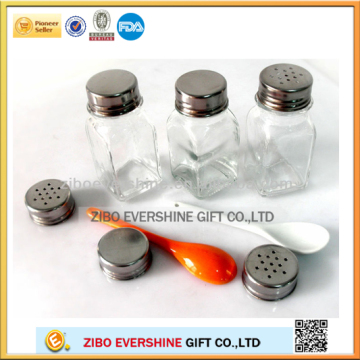 70ml Clear shaker cruet salt and pepper glass bottle jar with silver hole lid