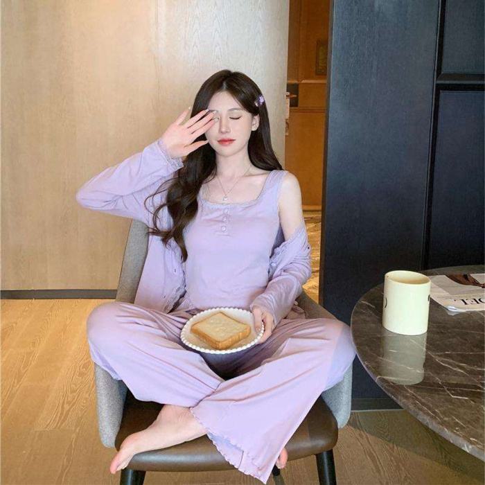 Loungewear luxuoso em tecido macio para conforto diário