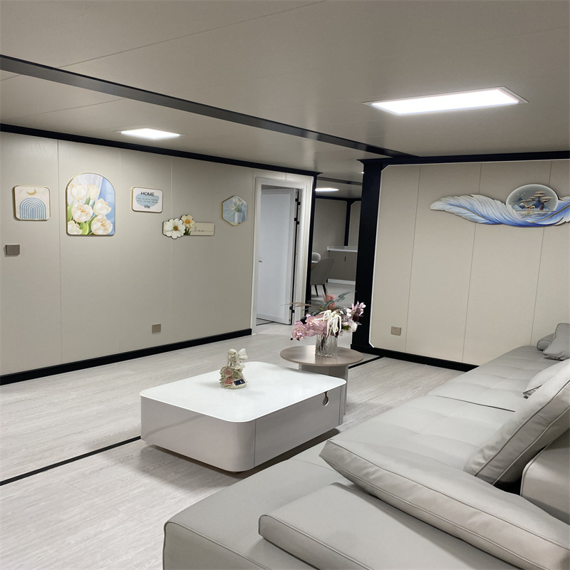 Container House Charging Room04