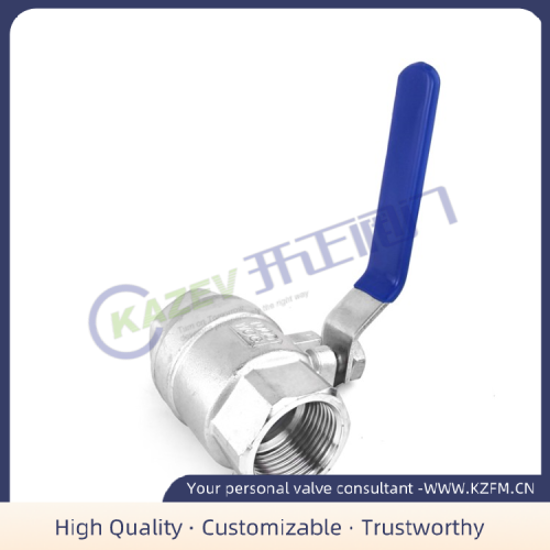 Heavy two-piece threaded ball valve