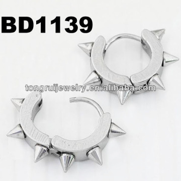 spike stud earrings for boys