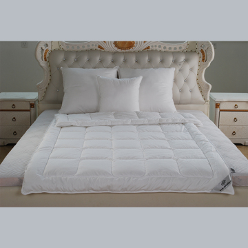 Top super microfiber Quilt
