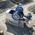 Jaw Crusher Penghancuran Utama untuk Hard Rock dalam Perlombongan dan Kuari Kapasiti Tinggi Penyelesaian Penghancuran Utama Sehenti Sehenti