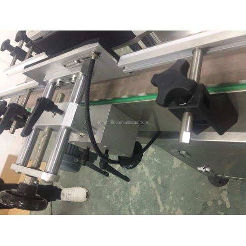 Máquina de rotulagem de garrafa redonda vertical automática