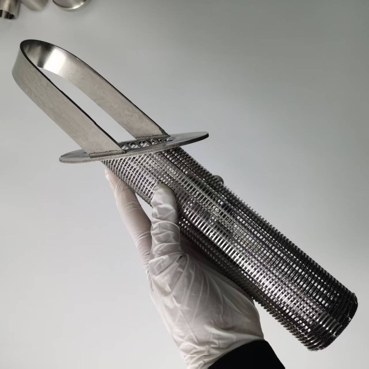 316L Stainless Steel Wedge Wire T - Bar Wound Screen Cylinders - Basket - type Self - cleaning Filter Cartridges for Industrial Sewage