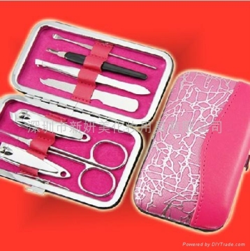7PCS Luxury Stainless Steel Manicure Set