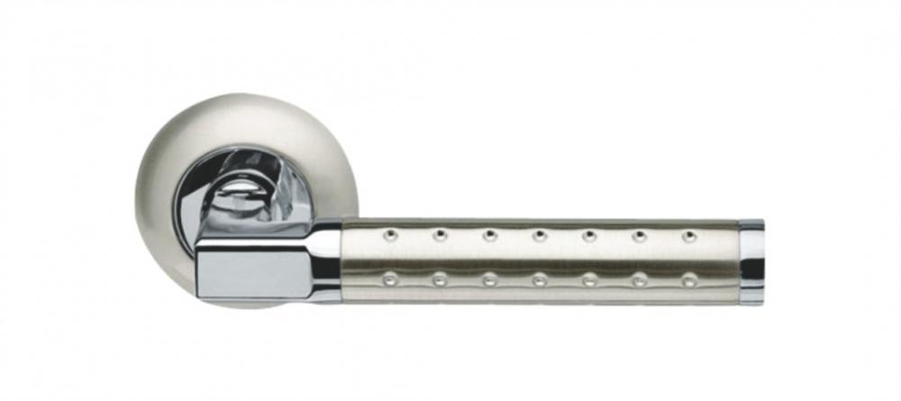 Nice cheap Aluminum door handle on zinc rosette