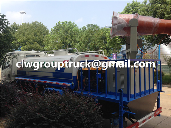 Pesticide Spraying Tank Truck_2486