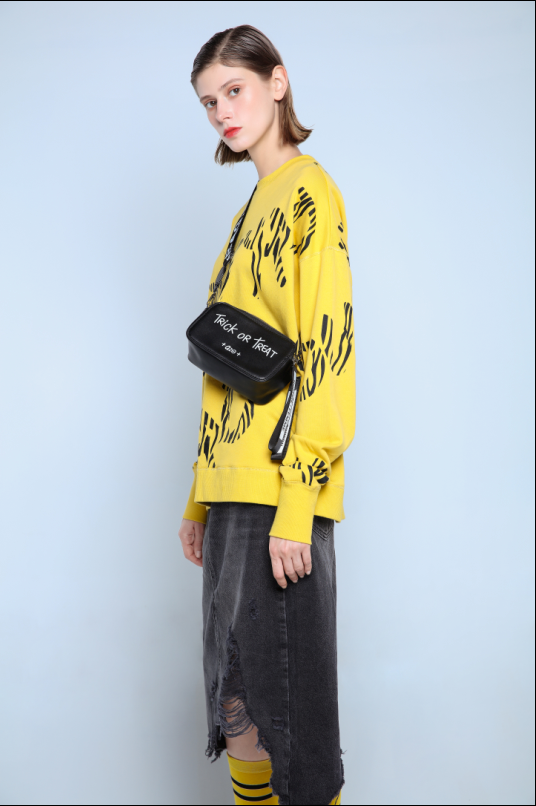 BASIC SWEATSHIRT WITH PRINTED LOGO