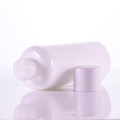 Round shoulder shaped lotion bottle with plastic cap