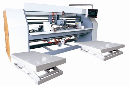 高速2枚段ボール板ステッチング機
