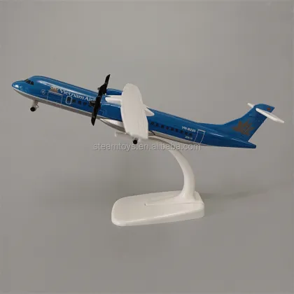 Precision Airplane Scale Models: Vietnam's ATR Aircraft in Diecast Metal with Landing Gears - Wholesale Options