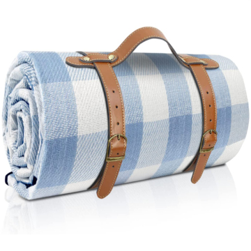 Large Waterproof 3-Layer Foldable Picnic Blanket - Perfect for Outdoors and Beach