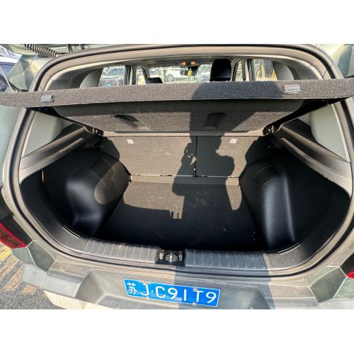 Kia Sonet base model suv