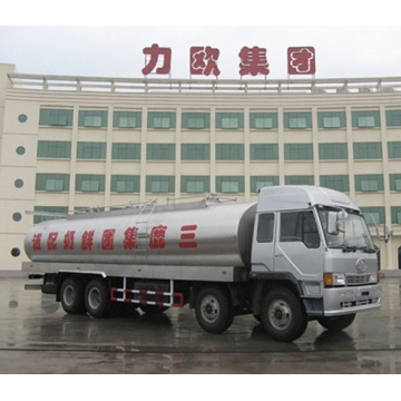 Transport ciężarówki do przewozu mleka