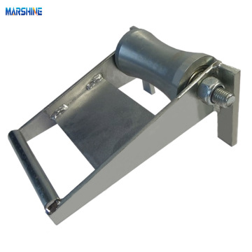 Rouleau de guidage de corde de style à angle biseauté zingué MARRR-5