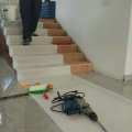 Ремонт на строители на строители на подови материали за защита