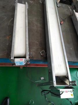 Rolmotor transportband voor injectiemachine