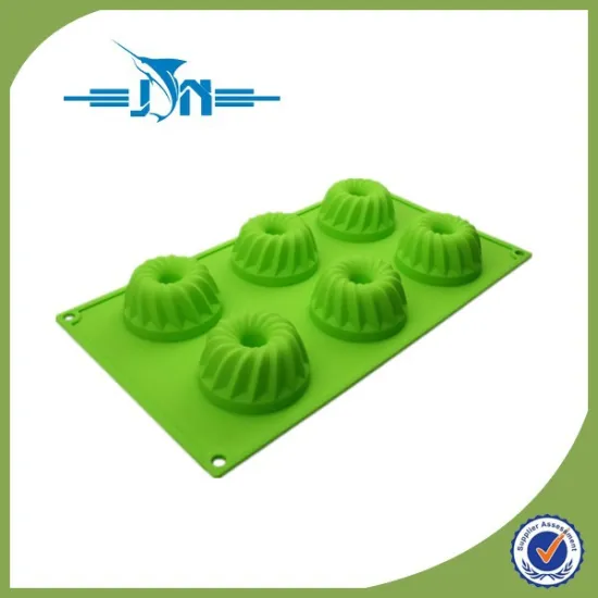 Professional chicken shaped cake mould