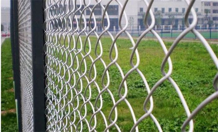 Galvanized Steel Wire Mesh Fencing with Post