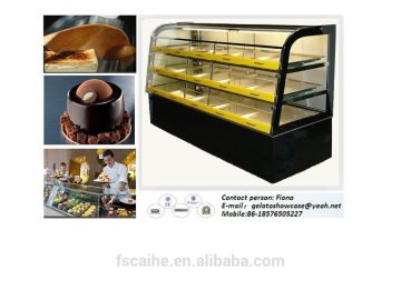 elegant cake showcase